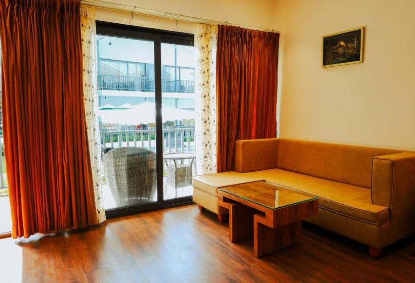 غرفة قياسية سرير كينج, Oralia Resort