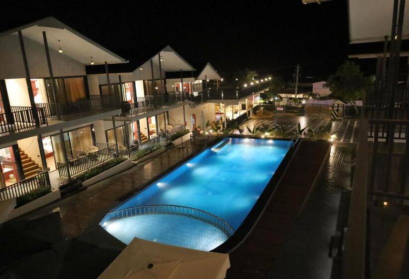 غرفة قياسية سرير كينج, Oralia Resort