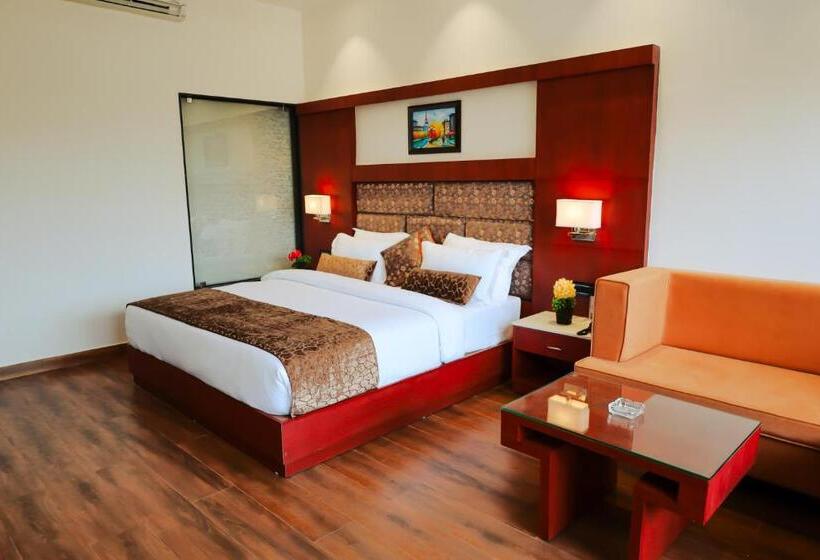 غرفة قياسية مطلّة علي الحديقة, Oralia Resort