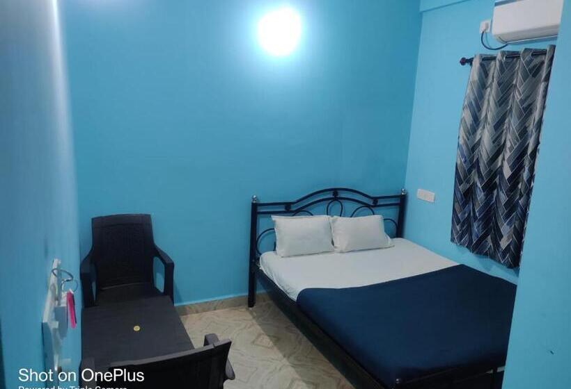 デラックスルーム, Augustin Guest House