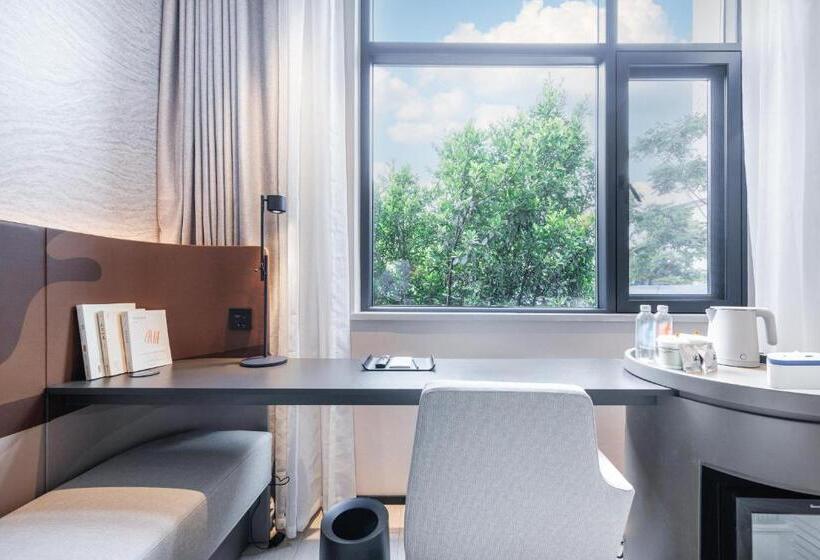 Номер Стандарт, Atour Light Hotel Kunming Dianchi Road South Asia Style First City