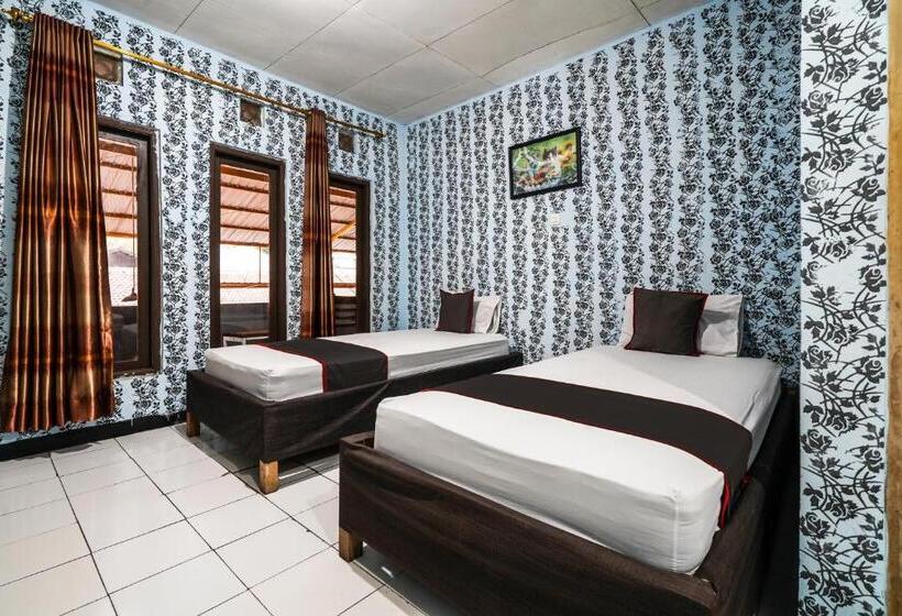 Номер Deluxe, Capital O 93262 Hotel Cherish 2