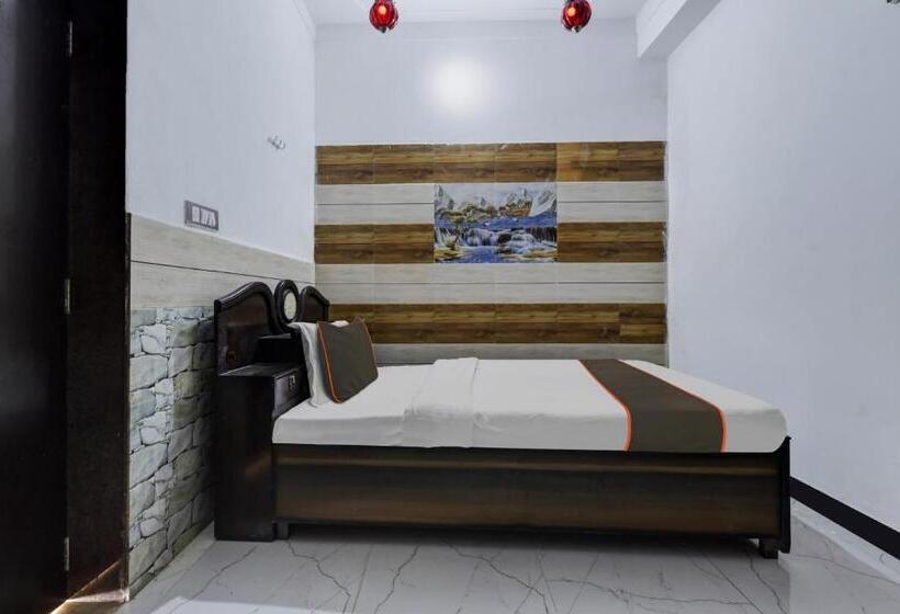 Quarto Triplo Deluxe, Collection O Hotel Kumbha Garh