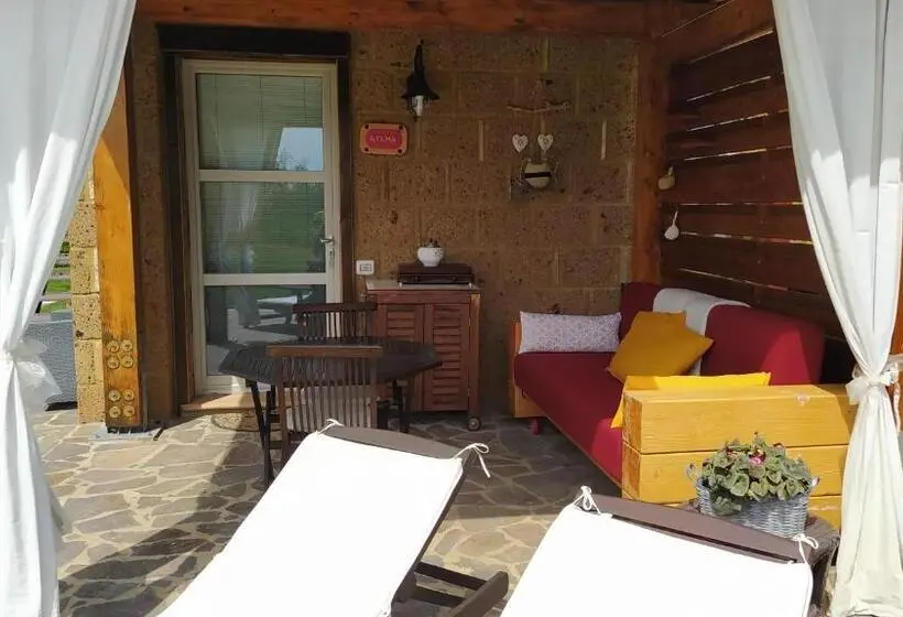 Standard-huone Terassi, Agriturismo La Dependance