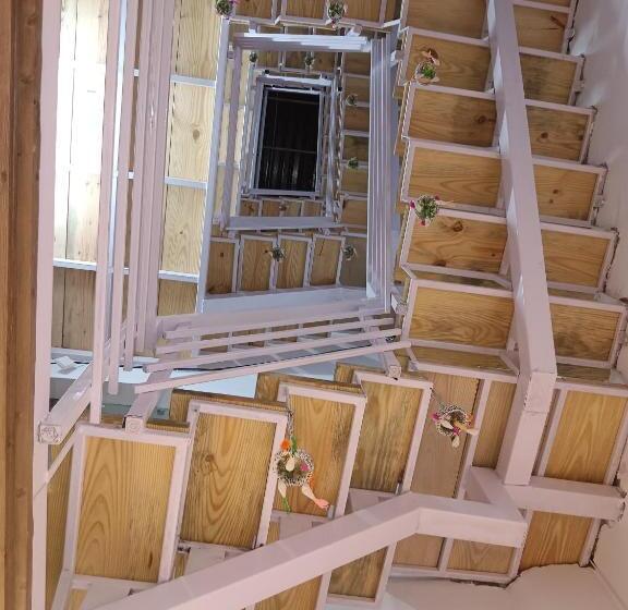 Quarto Familiar, Balaji Residency