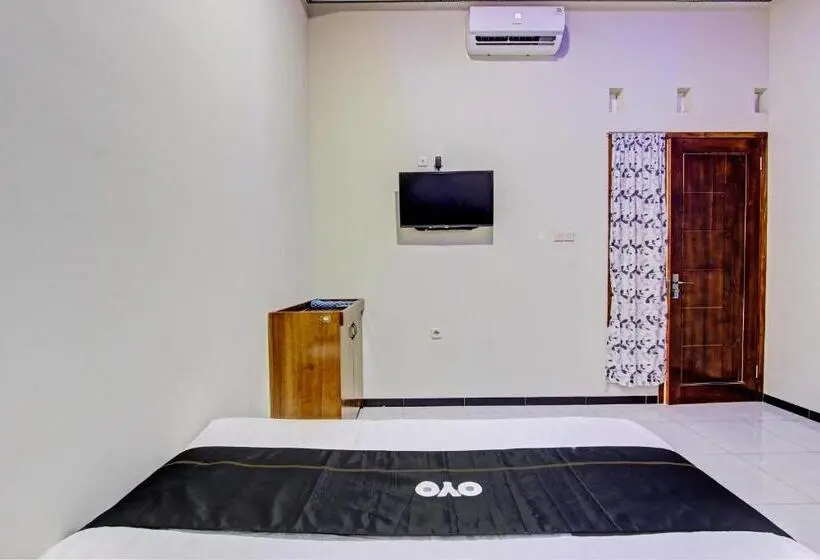 Deluxe Kamer, Capital O 93244 Angkasa Inn