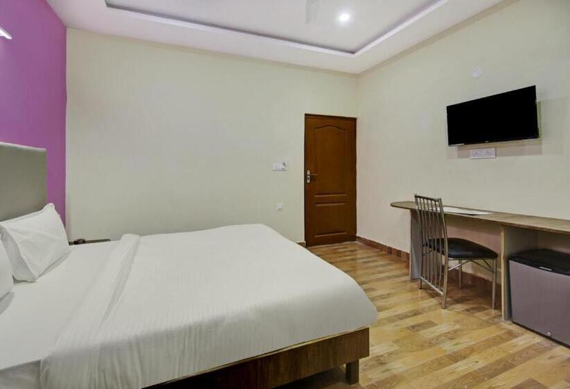 Трехместный Номер Классика, Oyo Green Land Resorts Jodhpur