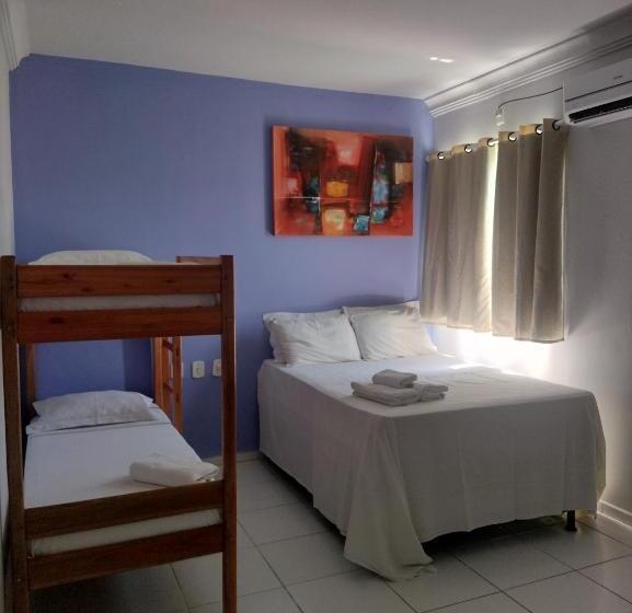 اتاق استاندارد چهار تخته, Pousada Ventania