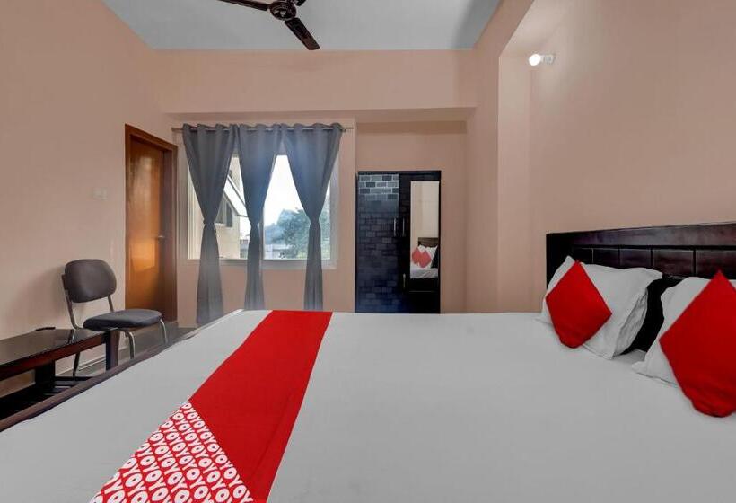 三人经典房间, Super Oyo Flagship Moyong Homestay