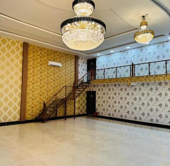 デラックスルーム, The Avenue Ranchi