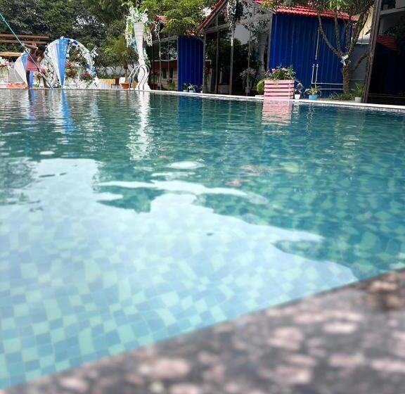 Standard Tent, The Avenue Ranchi