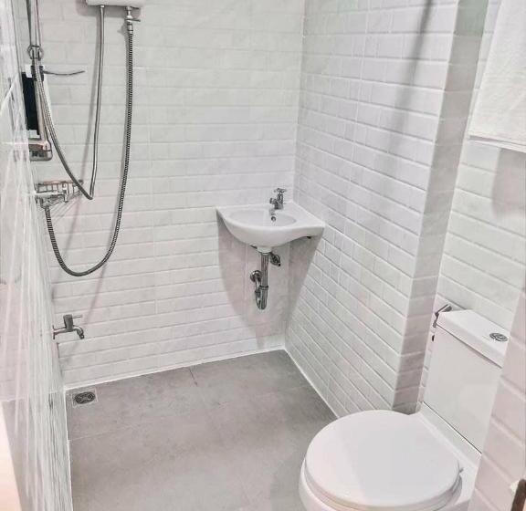 اتاق استاندارد یک نفره, Jira19hostel