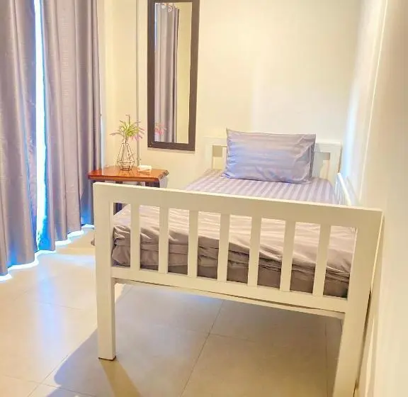 اتاق استاندارد یک نفره, Jira19hostel