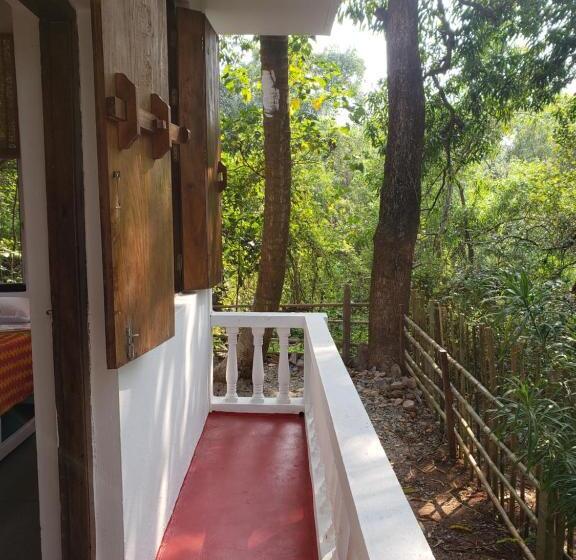 Quarto deluxe, Adi Shakti Guesthouse And Shala