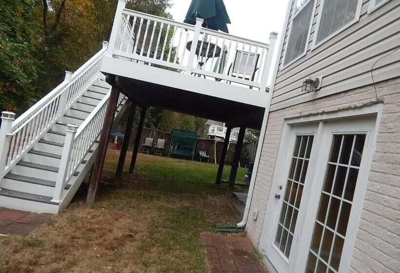 Семейный Номер, Bwi Md Live Guest House