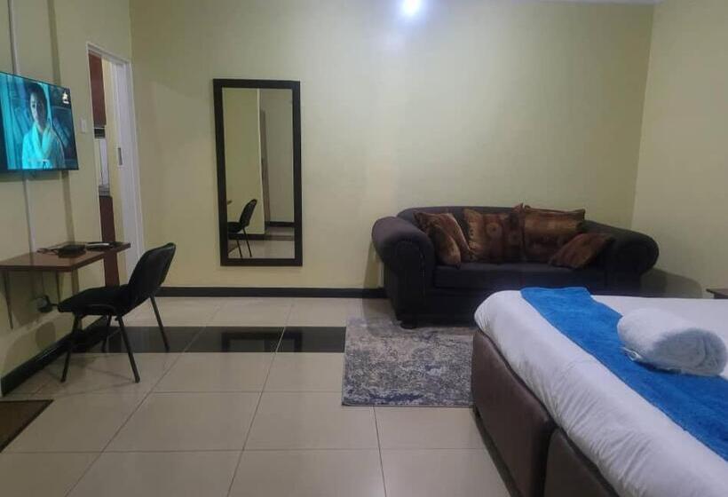 اتاق لوکس با تخت بزرگ, Cherries Egul Apartments