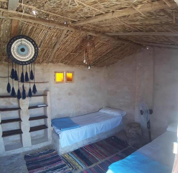 اتاق استاندارد با چشم‌انداز دریاچه, M Biama Island