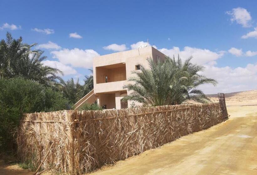 Suite with lake view, M Biama Island