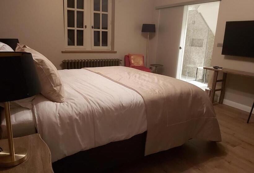 디럭스 룸, B&b Asmara