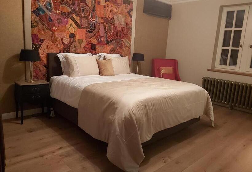 디럭스 룸, B&b Asmara