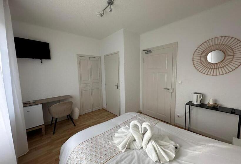 غرفة قياسية, Au Wachtfels