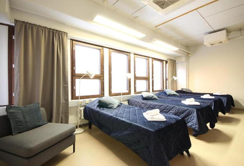 Номер Стандарт Четырехместный Совместный Санузел, Forenom Hostel Vantaa Kehä Iii