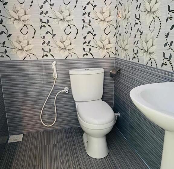 스탠다드 발코니 룸, Black Panther Yala