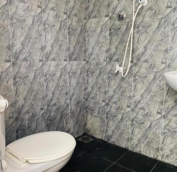 트리플 클래식 룸, Black Panther Yala