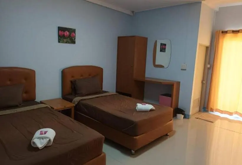 Standard-huone, Center Place Ang Thong