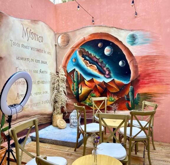 Standart Oda, Místico Hostal