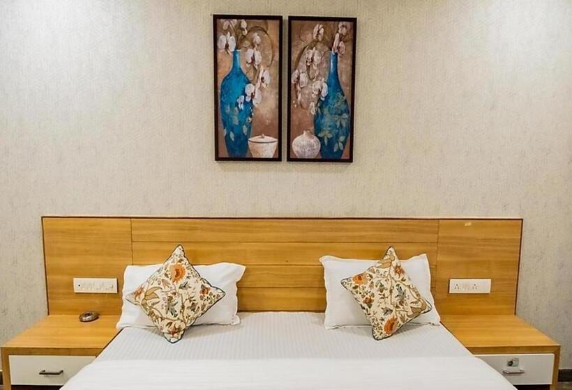 Номер Deluxe, Orchid, Adipur