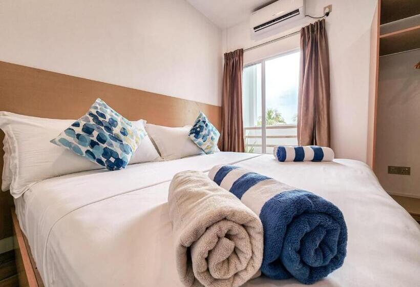 اتاق لوکس با چشم‌انداز شهر, Raalhu Fonu Maldives