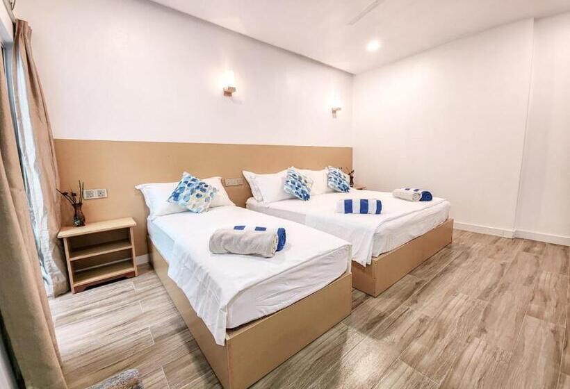 اتاق لوکس سه تخته, Raalhu Fonu Maldives