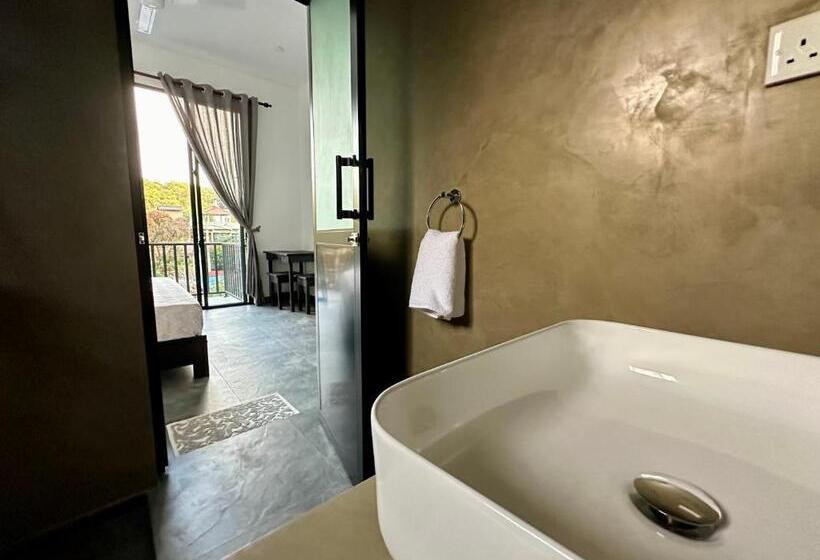 Номер Стандарт с Балконом, Zero Nero