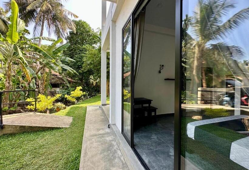 Номер Стандарт с Террасой, Zero Nero