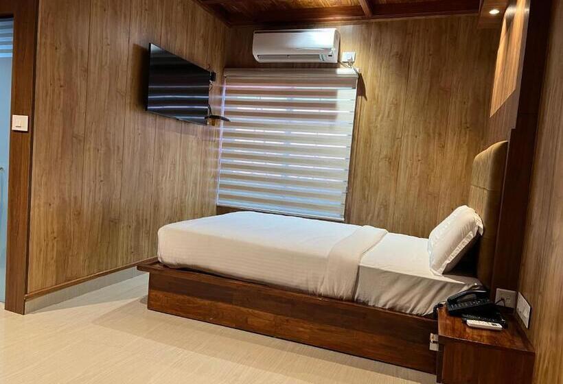 スタンダードシングルルーム, Sanjeevini Ayurveda And Yoga Retreat