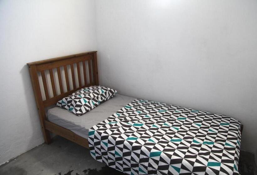 Номер Стандарт Индивидуальный, Calango Hostel