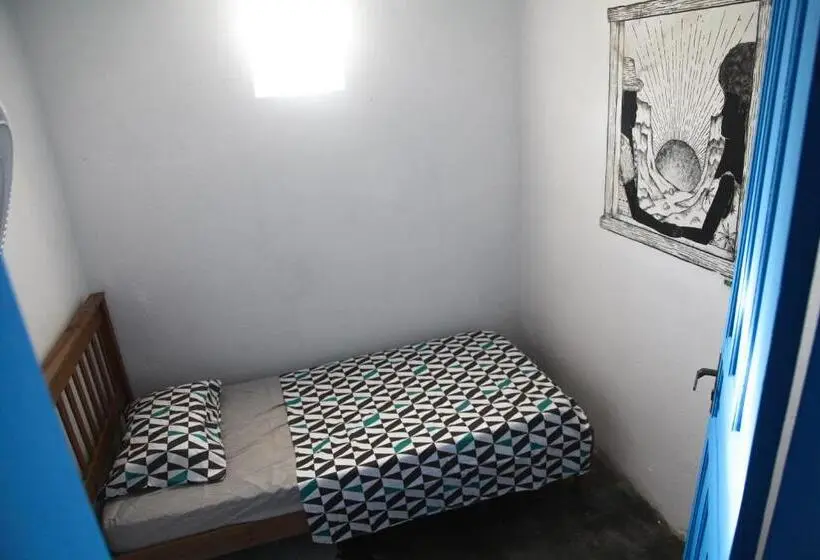 Standard Yhden Hengen Huone, Calango Hostel