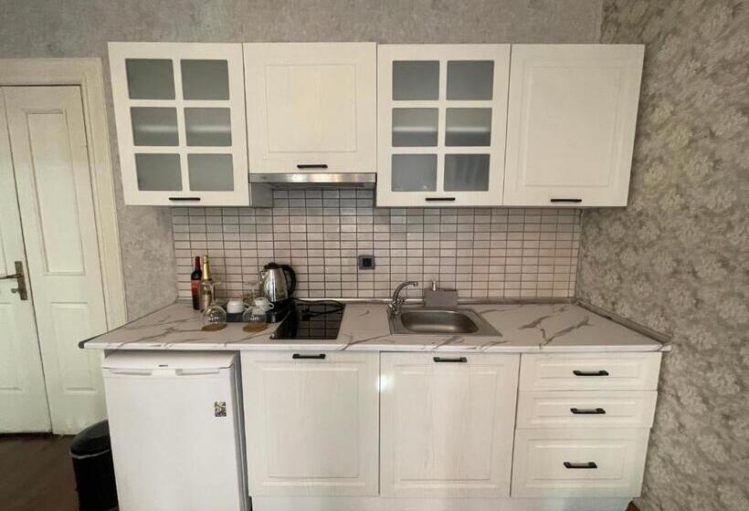 海景套房, Es Moda