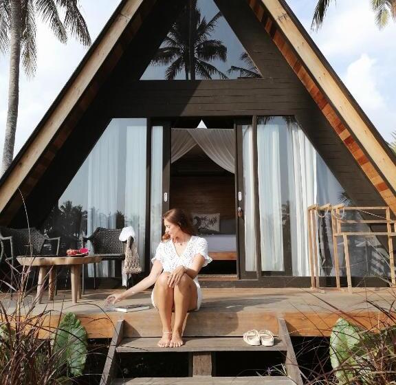 スタンダードルーム, Desa Cabins