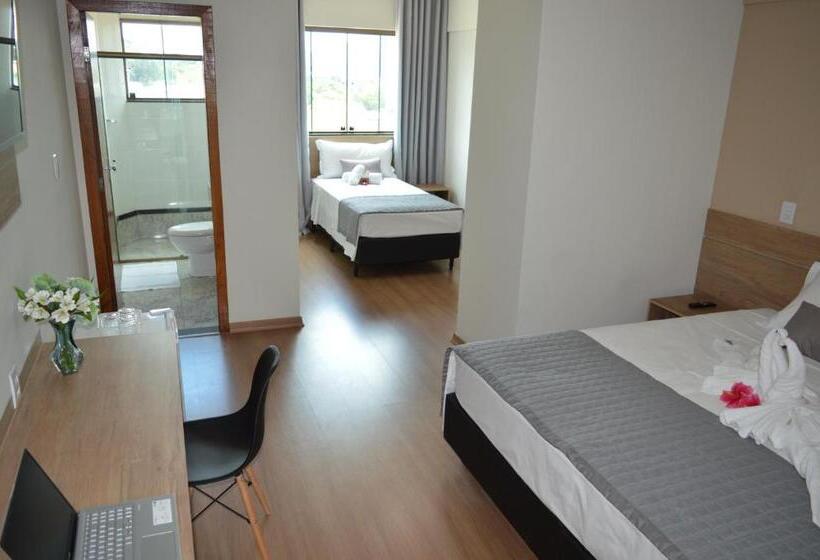 غرفة قياسية ثلاثية, Di Genova