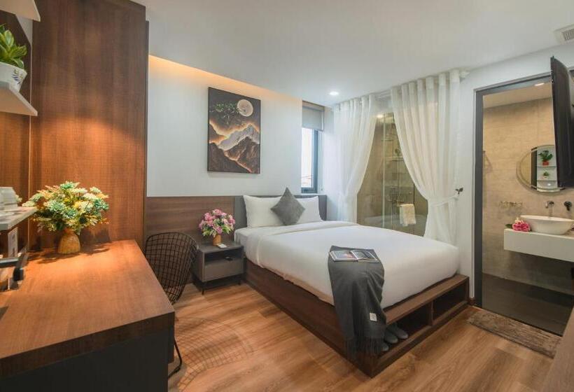 اتاق سوپریور با تخت بزرگ, Khang S House