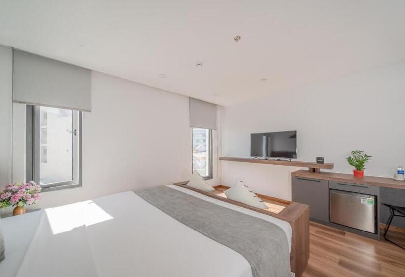 اتاق لوکس, Khang S House