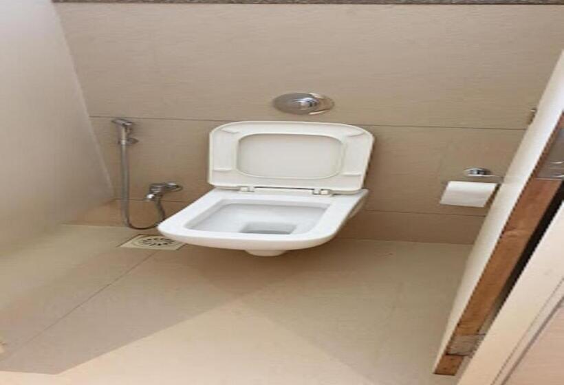 חדר אקונומי, Lemon Grass   Kudal