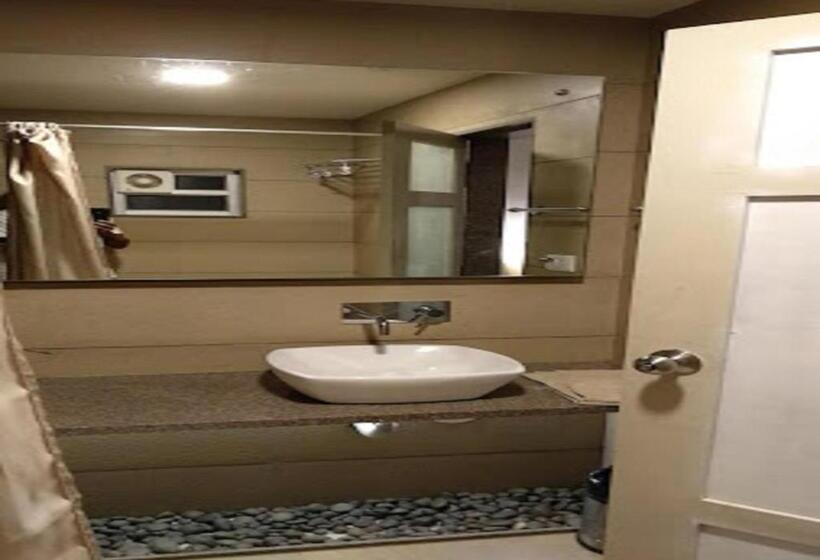 סוויטה אקזקיוטיב, Lemon Grass   Kudal