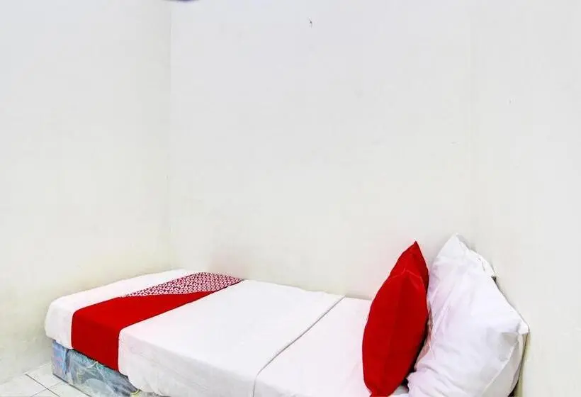 Habitació Economy, Oyo 93208 Guest House Cemara 2