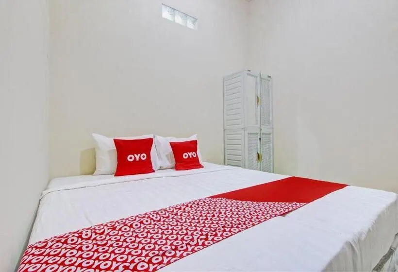 Habitació Estàndard, Oyo 93208 Guest House Cemara 2