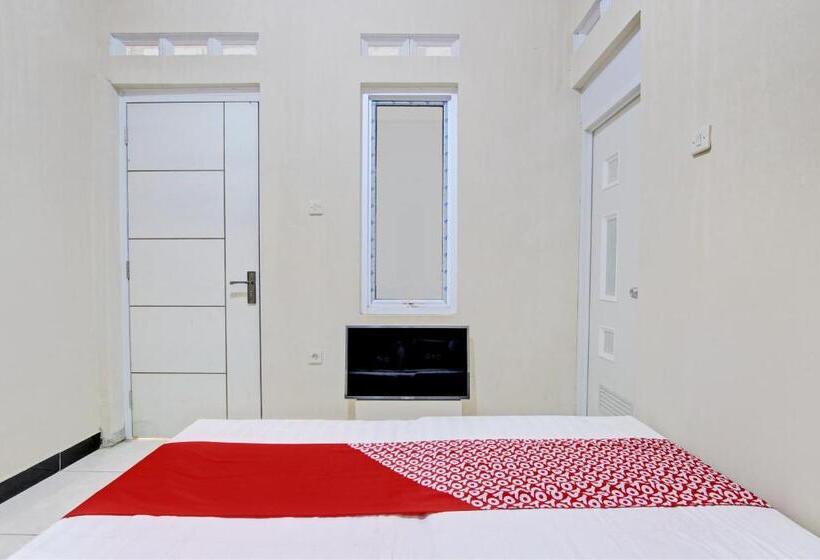 Quarto Estandar, Oyo 93208 Guest House Cemara 2