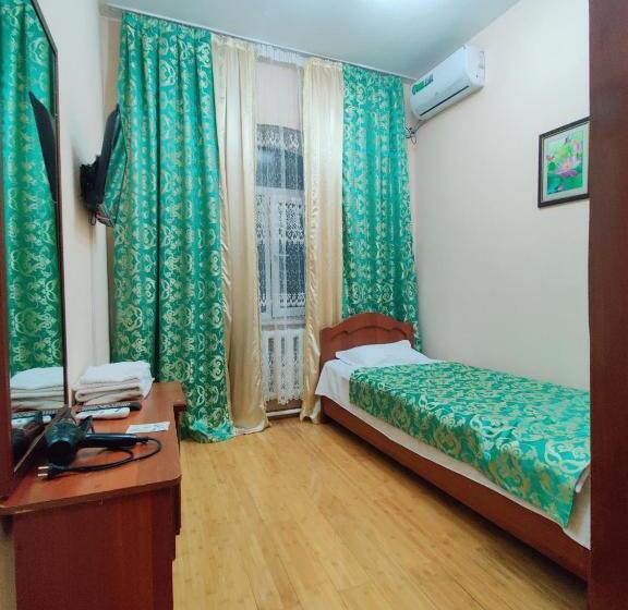 Habitación Estàndard Individual, Zavq