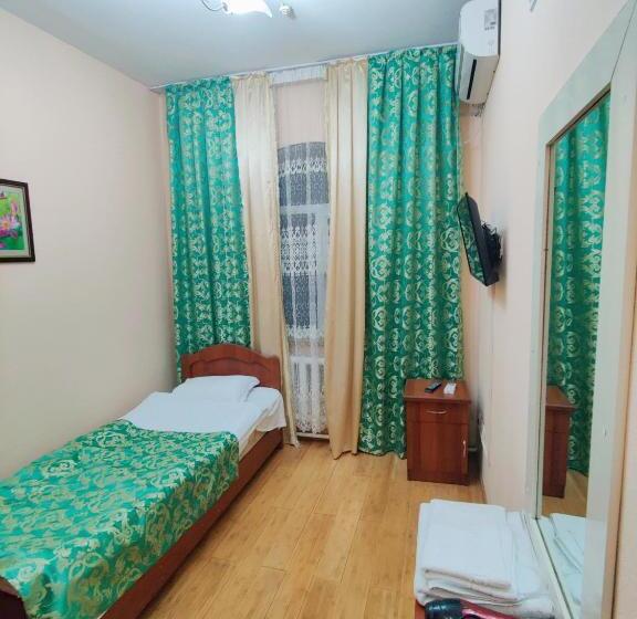 Habitación Estàndard Individual, Zavq